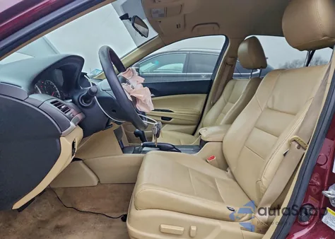 2011 Honda Accord Lxp z USA, uszkodzony, nr VIN 1HGCP2F48BA135336